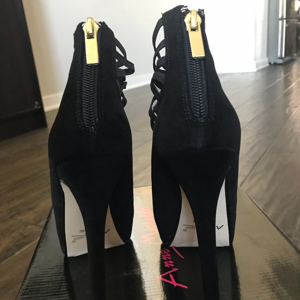 Platform stilettos - Picture 4 of 5